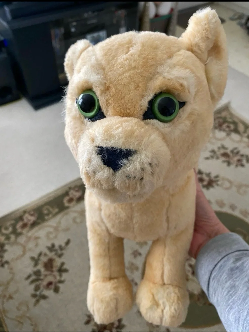 Disney Plush Tan Lion Cub Dog Toy with Green Eyes (Good)